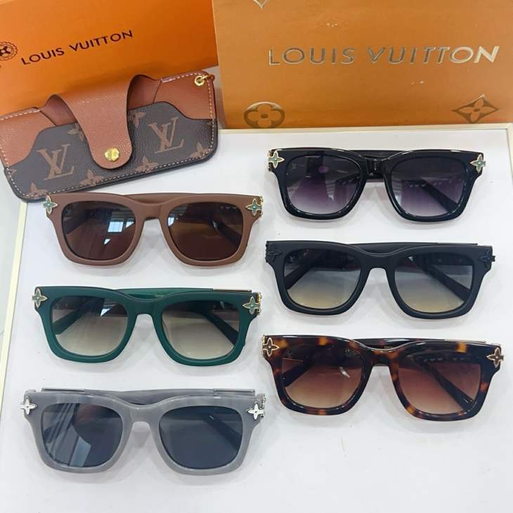Picture of Louis Vuitton Sunglasses _SKUfw75013623fw